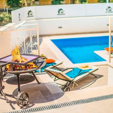 Coral Reef Villa Novigrad (Istria)